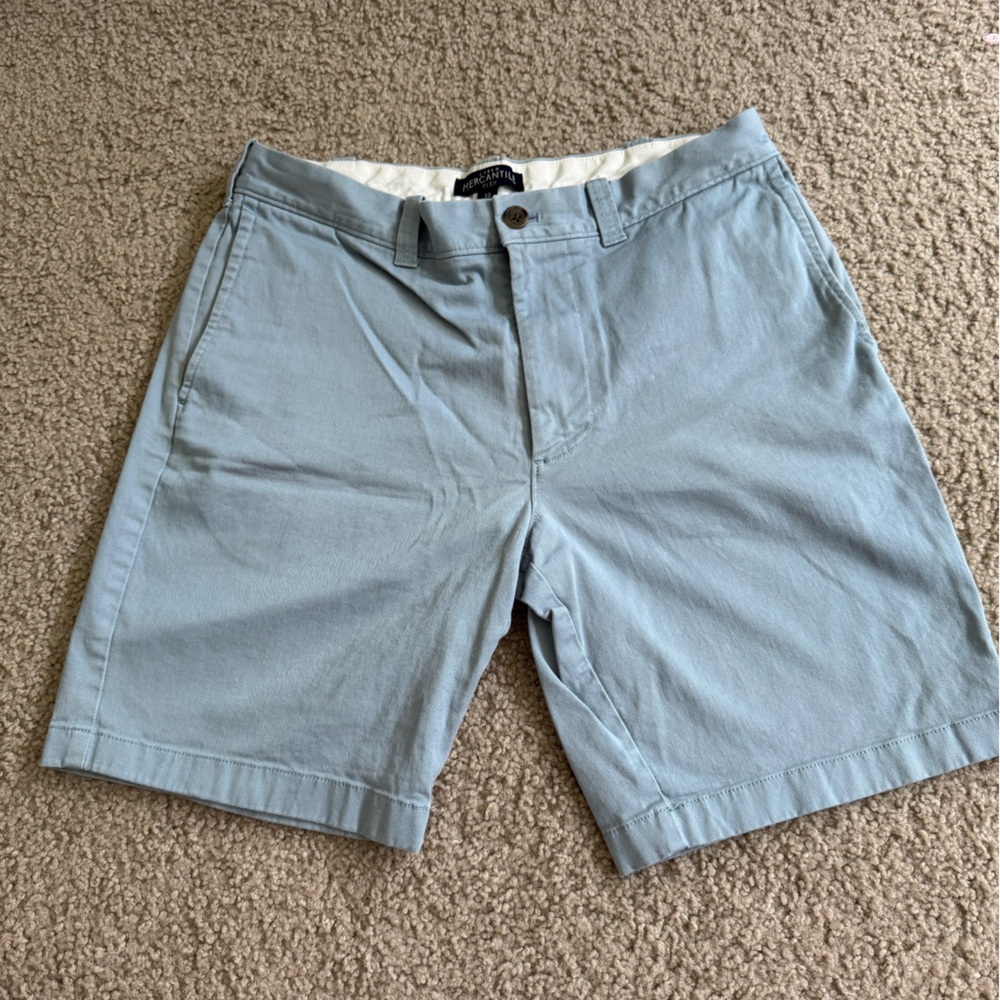 J. Crew Men’s 9” chino short - blue